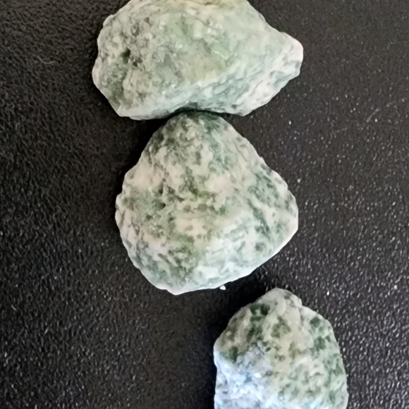 Mix Bulk Beads 19 Bags for Jewelry Making Multi Materials And Shapes New 2 Lbs+ - Picture 11 of 16